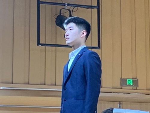 音乐学院梁宝锋.jpg