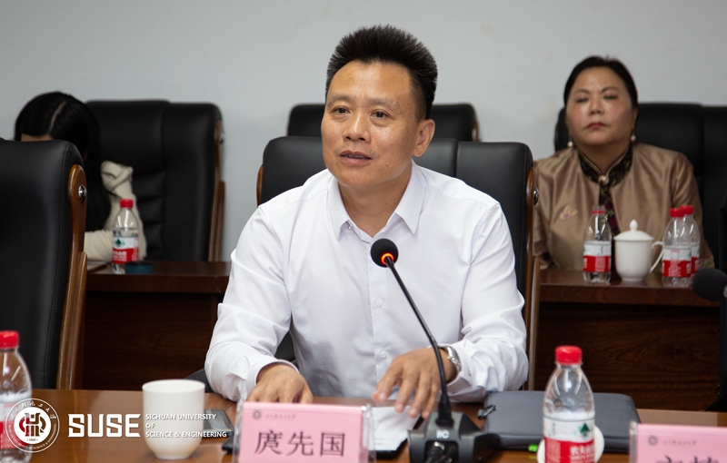 XCB_5688.jpg