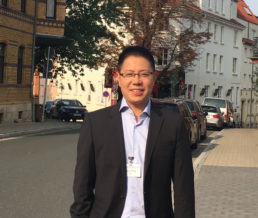 彭锋.jpg 彭锋.jpg