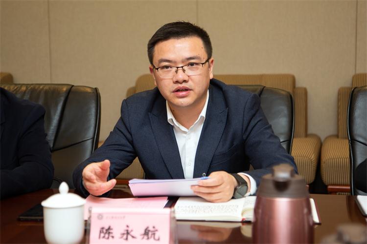 XCB_6614.jpg