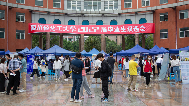XCB_8396.jpg XCB_8396.jpg