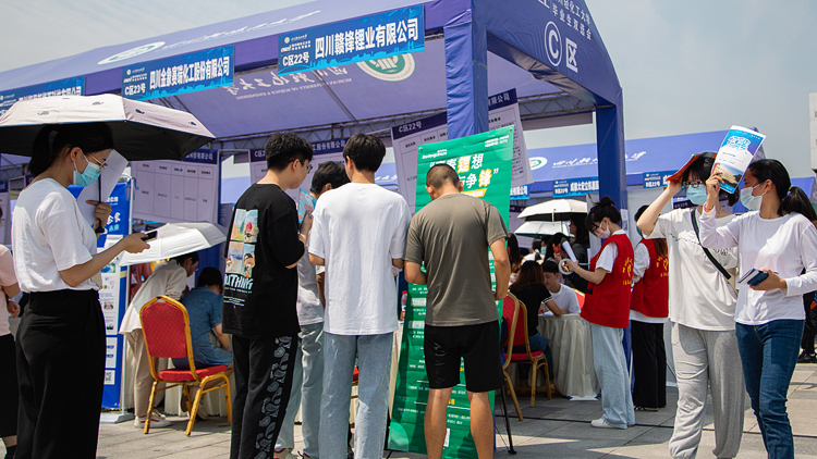 XCB_8672.jpg XCB_8672.jpg