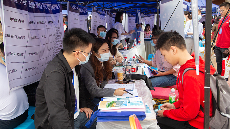 XCB_8346.jpg XCB_8346.jpg