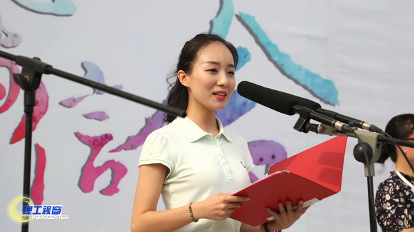 学生代表 (1).JPG 学生代表 (1).JPG