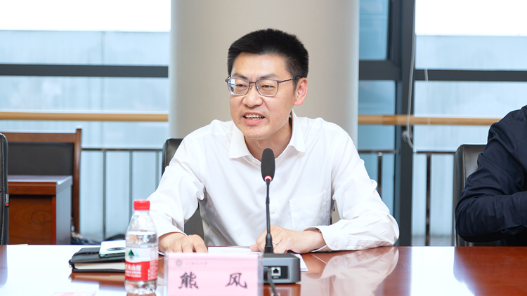XCB_9890.jpg