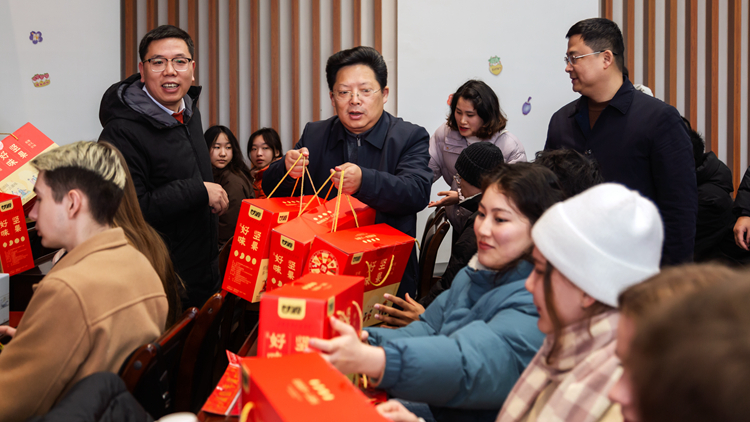 XCB_1611.jpg XCB_1611.jpg