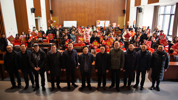 XCB_1648.jpg XCB_1648.jpg