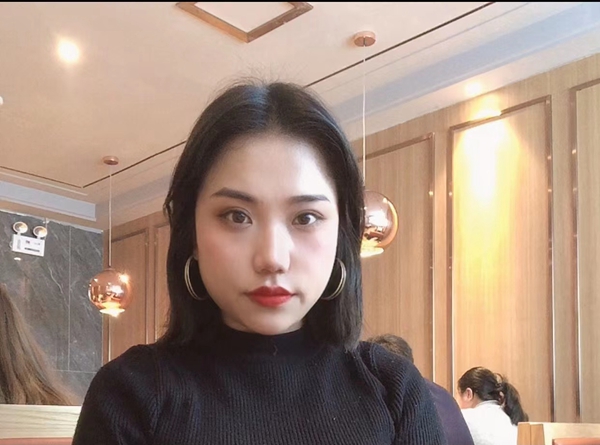 杨阳.jpg