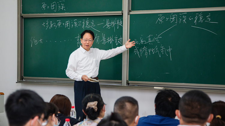 XCB_8826.jpg XCB_8826.jpg
