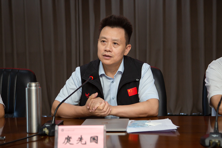 XCB_4500.jpg