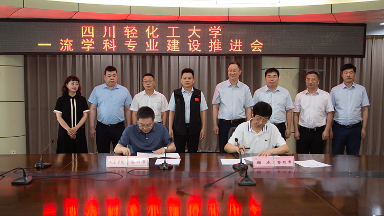 XCB_4413.jpg