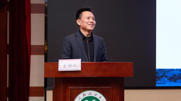 XCB_7099.jpg XCB_7099.jpg