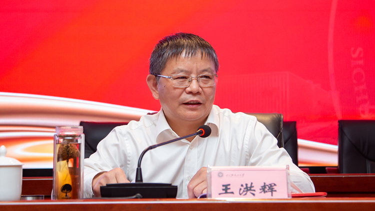 XCB_1611.jpg XCB_1611.jpg