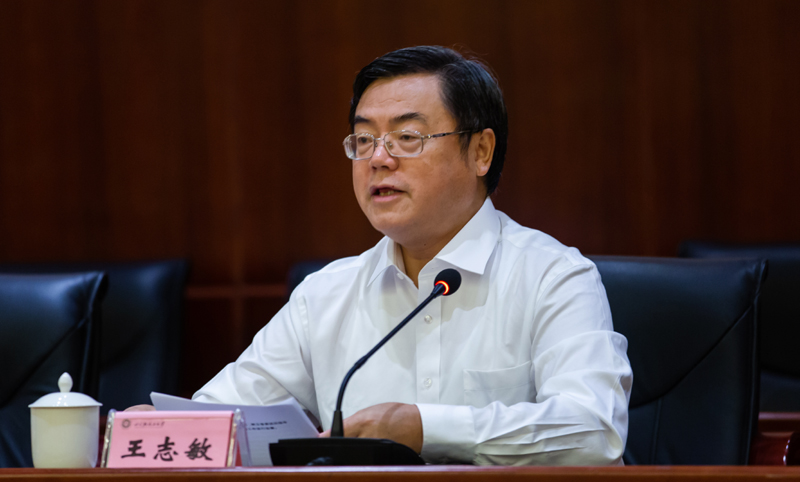 XCB_2801.jpg