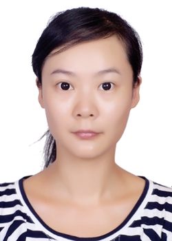 李丽证件照.jpg