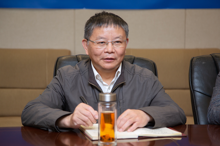 XCB_9384.jpg