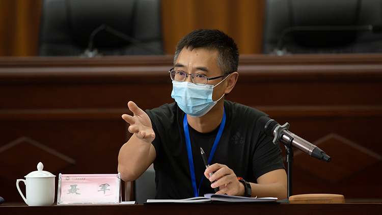 XCB_9084.jpg XCB_9084.jpg